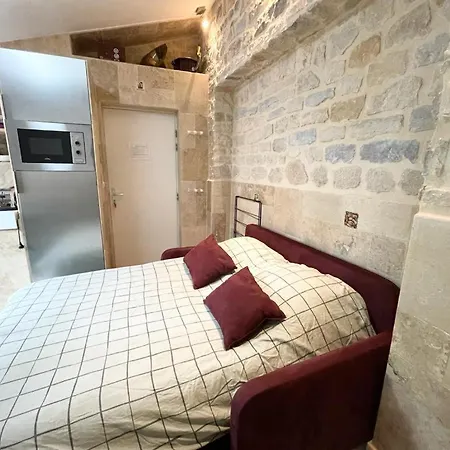LE COIN VINTAGE I HyperCentre I Bourguignon&Cosy * Dijon