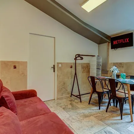 Apartment Le Coin Vintage I Hypercentre I Bourguignon & Cosy
